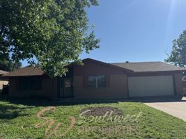 featured image of 208 Prairie Wind Blvd