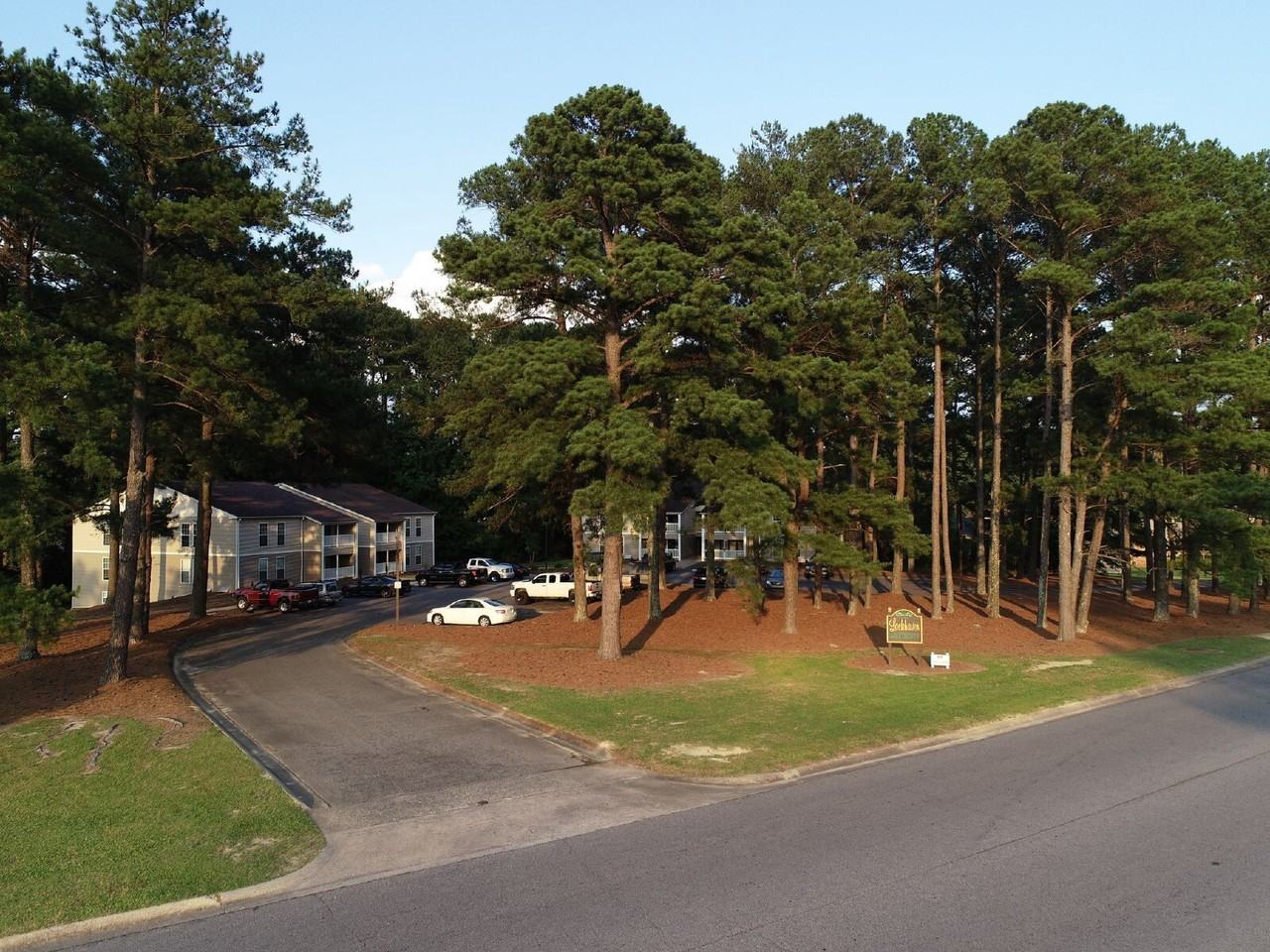 103 E Lockhaven Dr - Photo 2 of 26
