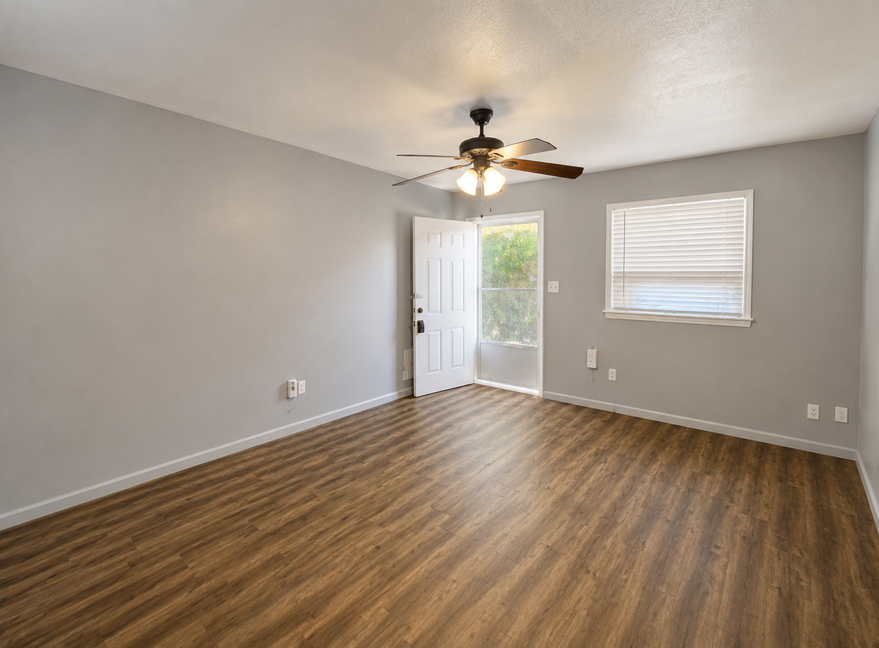 LZ 1712 45th Street A - Photo 3 of 6