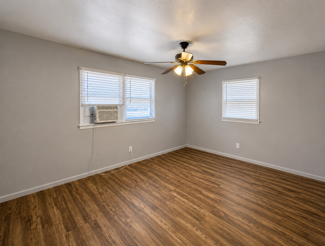 LZ 1712 45th Street A - Photo 4 of 6