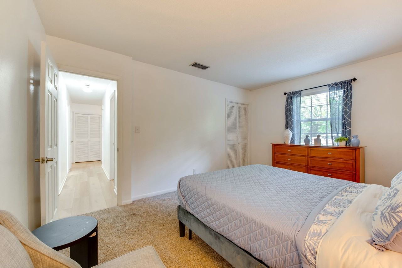 1011 Munson Landing Rd - Photo 6 of 50