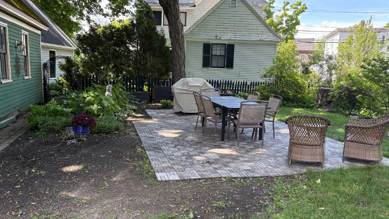 342 Main St - Photo 6 of 36