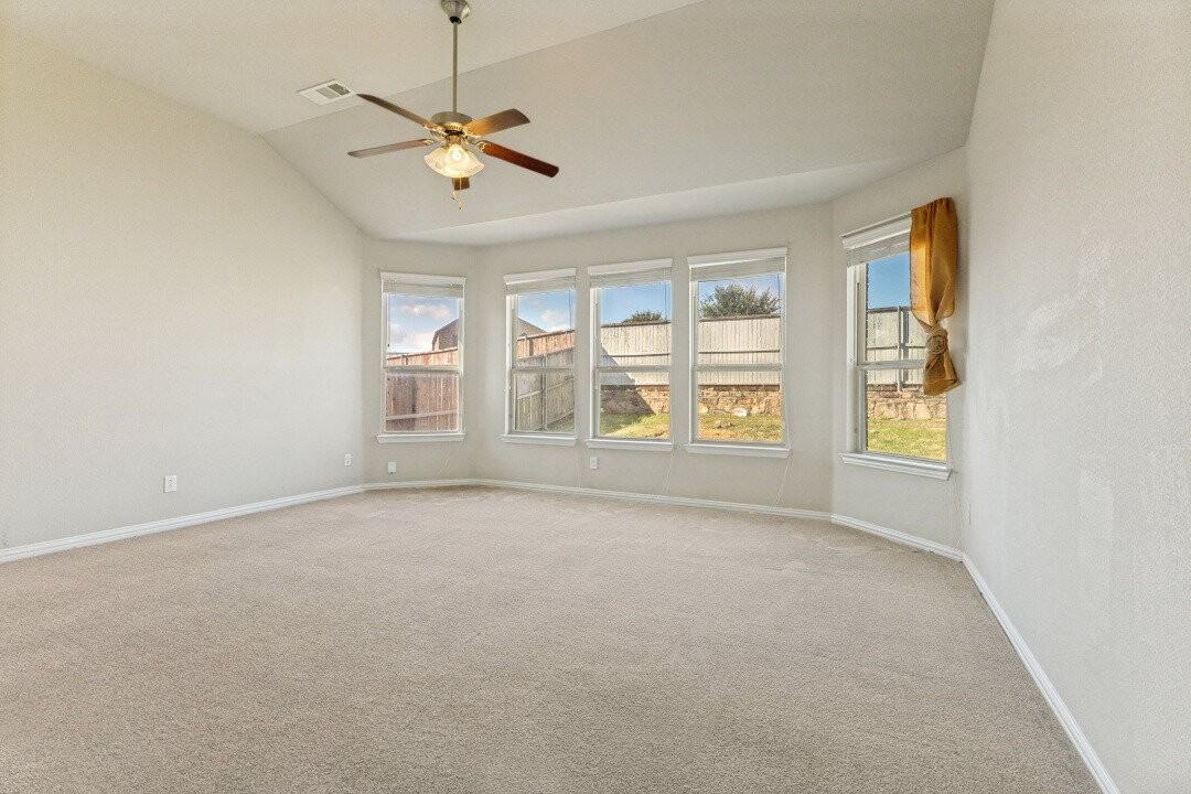 220 Black Alder Dr - Photo 7 of 16