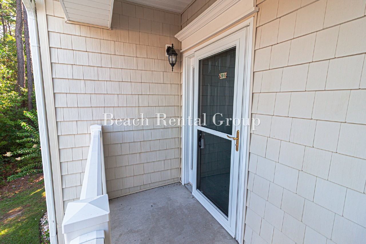 148 Scotch Broom Dr #201 - Photo 3 of 23