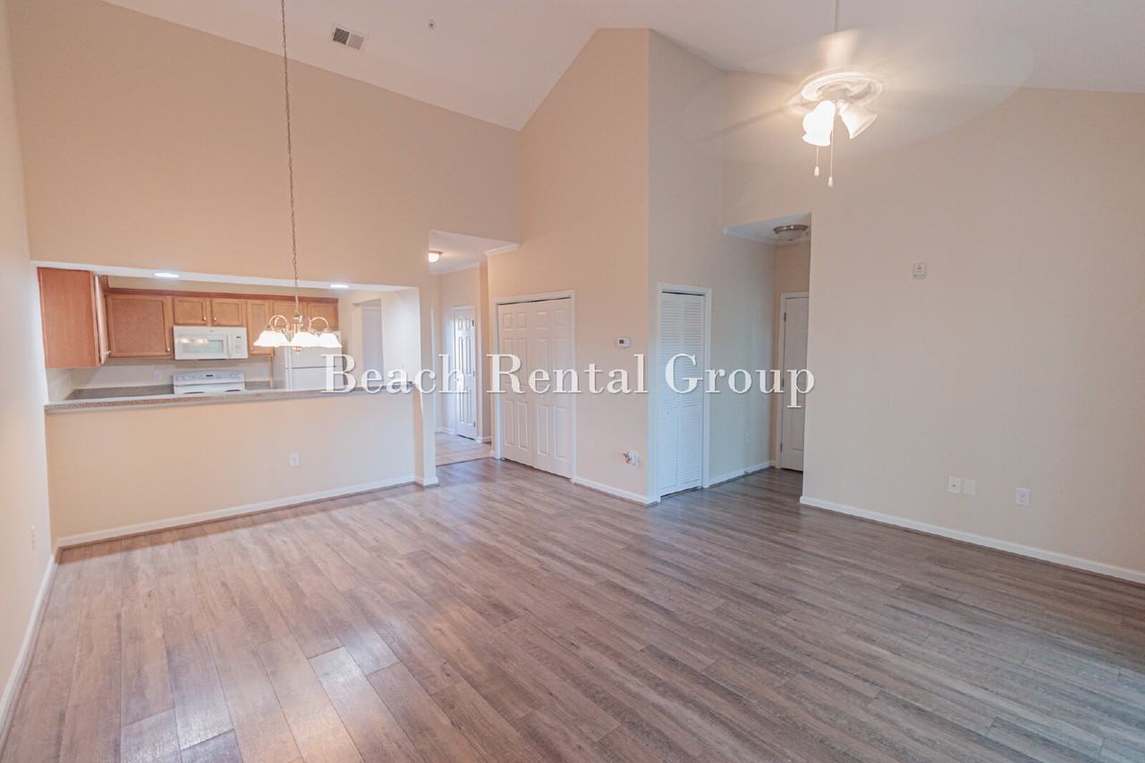148 Scotch Broom Dr #201 - Photo 7 of 23