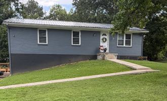 featured image of 726 Lafayette Rd