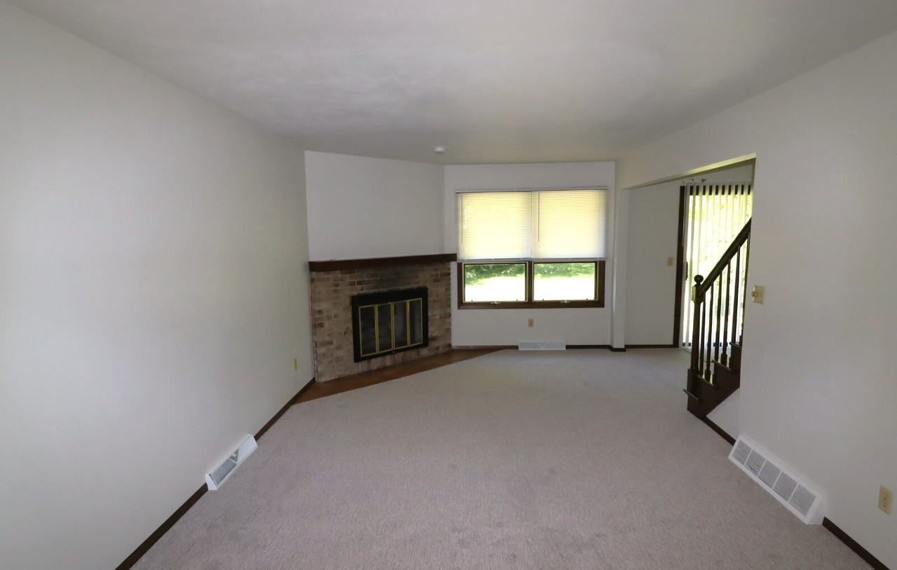 926 E Northwood Dr - Photo 4 of 30