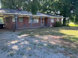 featured image of 3316 Sandy Ridge Rd