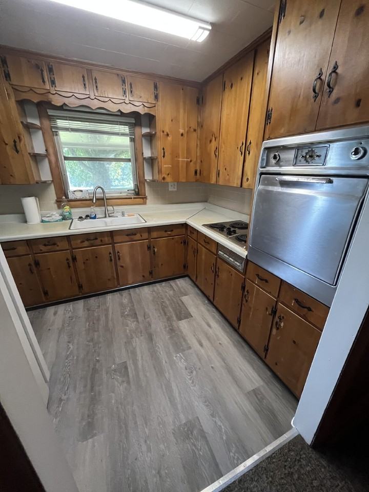 3316 Sandy Ridge Rd - Photo 6 of 18