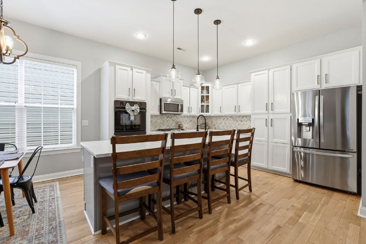 8636 Sagekirk Ct - Photo 6 of 50