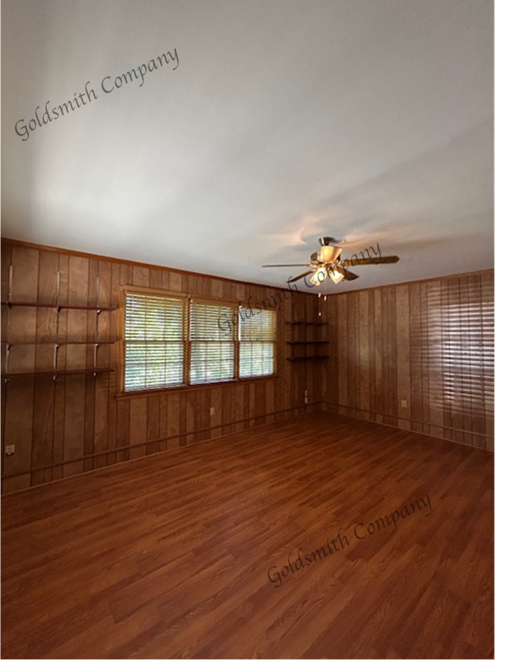 2 Woodfern Cir - Photo 6 of 11