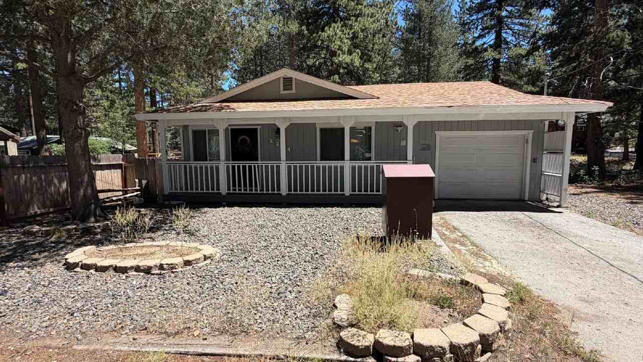 2234 Barton Ave - Photo 5 of 19