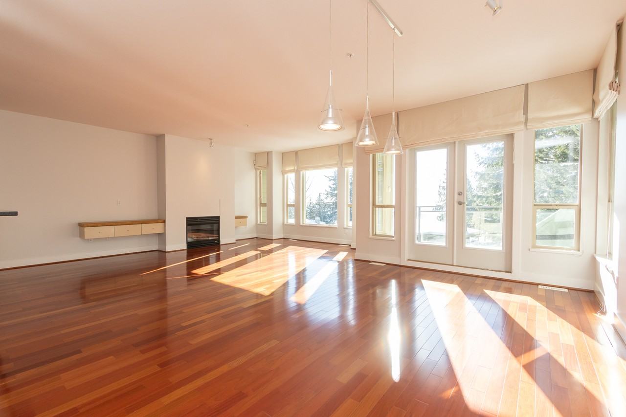2491 Folkestone Way - Photo 3 of 22
