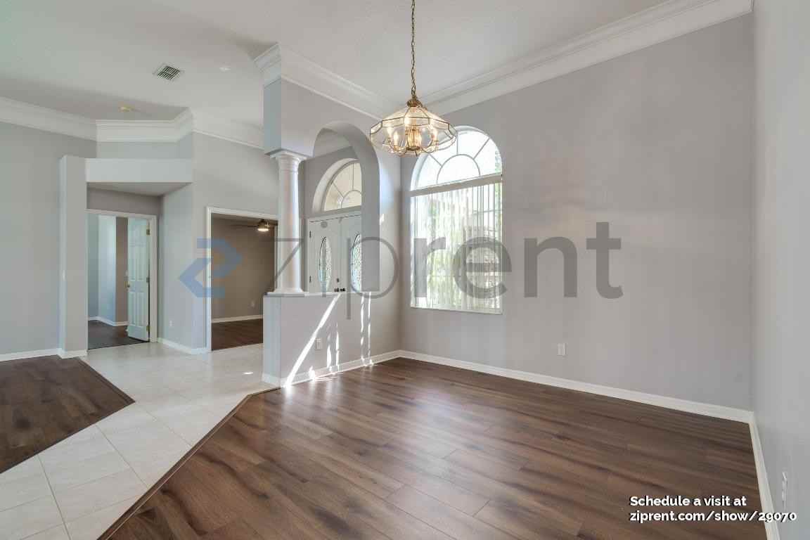 10443 Emerald Woods Ave - Photo 6 of 22