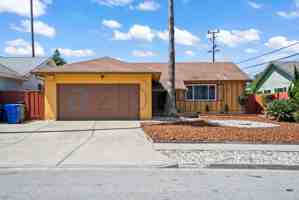 featured image of 2923 Birmingham Dr