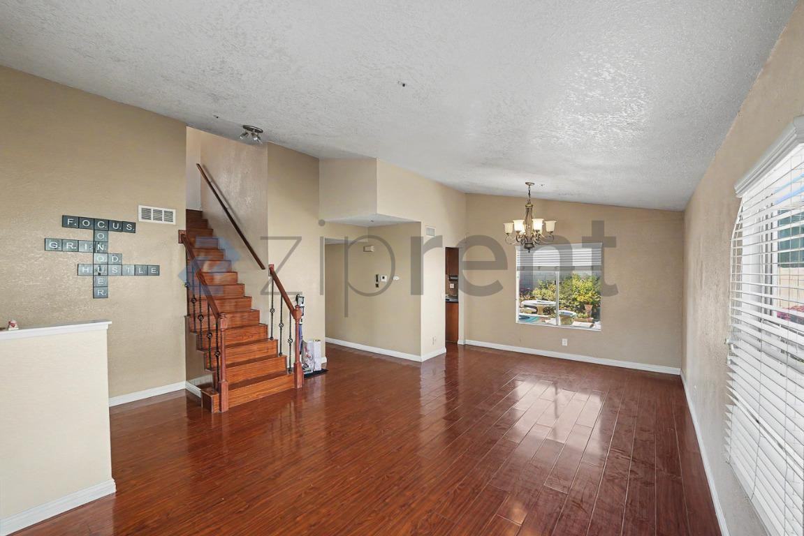 16380 Trelaney Rd - Photo 5 of 27