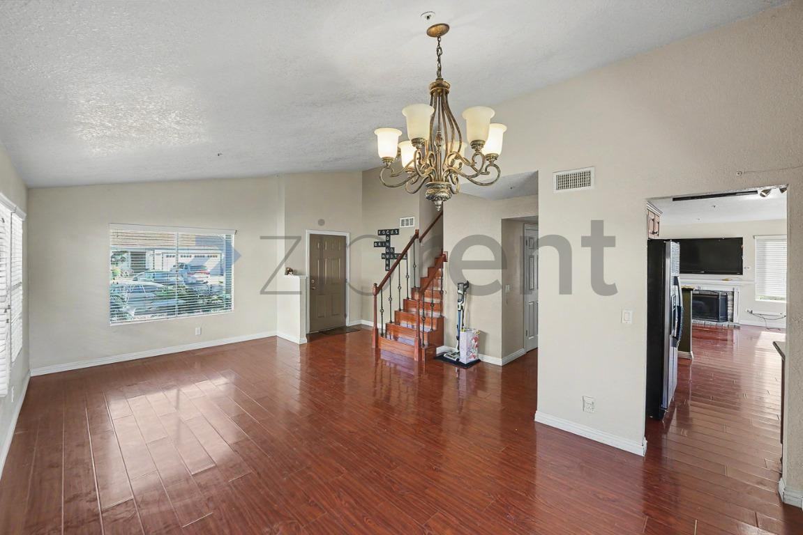 16380 Trelaney Rd - Photo 6 of 27