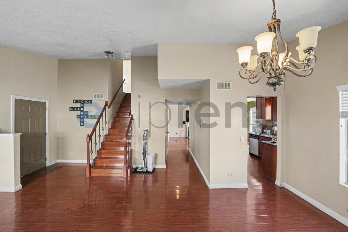 16380 Trelaney Rd - Photo 7 of 27
