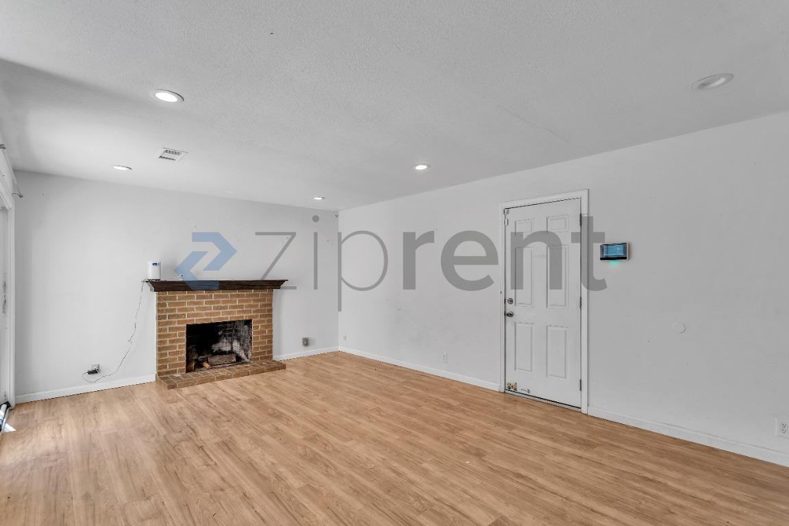 175 Mills Ln - Photo 2 of 29
