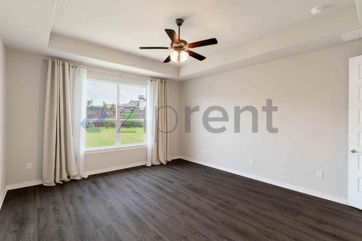2024 Wilsons Warbler Dr - Photo 7 of 30