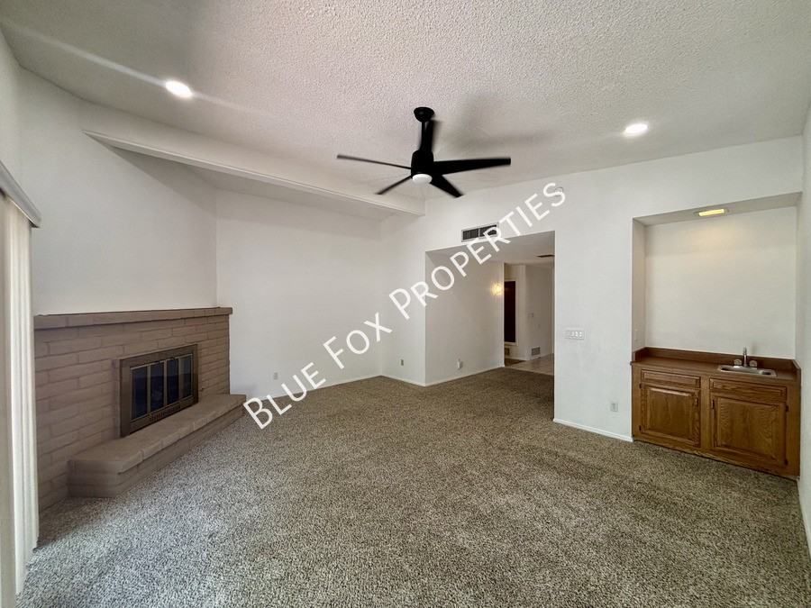 7551 E La Cienega Dr - Photo 3 of 27
