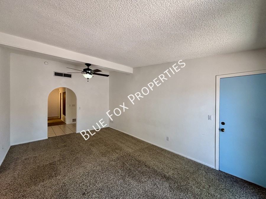 7551 E La Cienega Dr - Photo 6 of 27