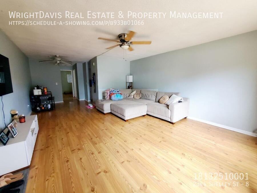 2344 Shelley St #8 - Photo 3 of 20