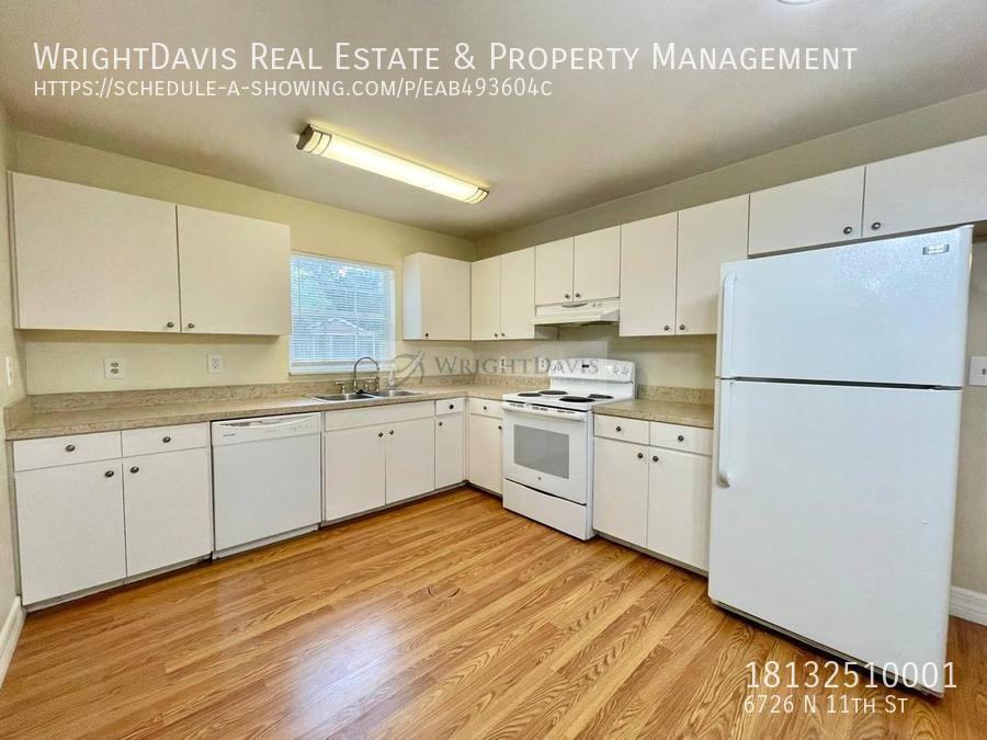 6726 N 11th St - Photo 7 of 28
