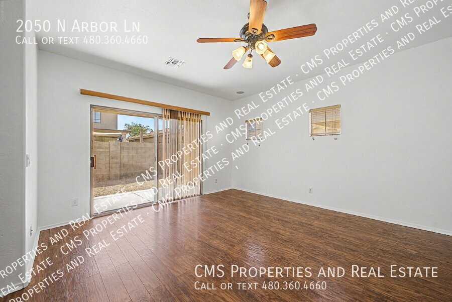 2050 N Arbor Ln - Photo 4 of 24