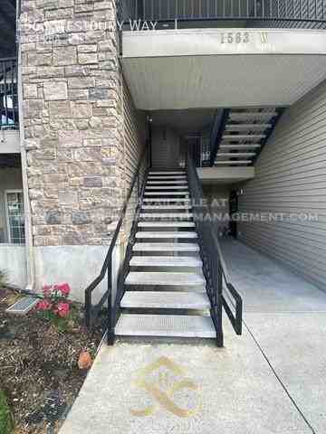 1563 Westbury Way #I - Photo 3 of 27
