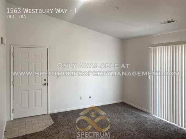 1563 Westbury Way #I - Photo 5 of 27
