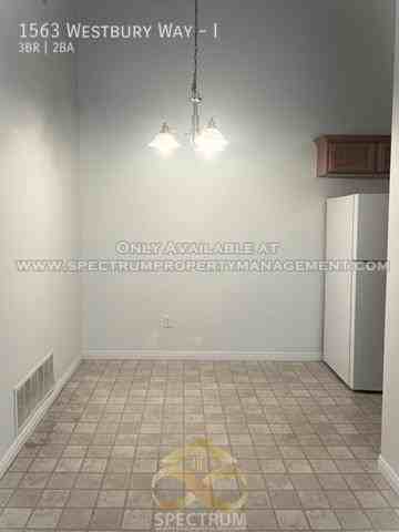 1563 Westbury Way #I - Photo 7 of 27