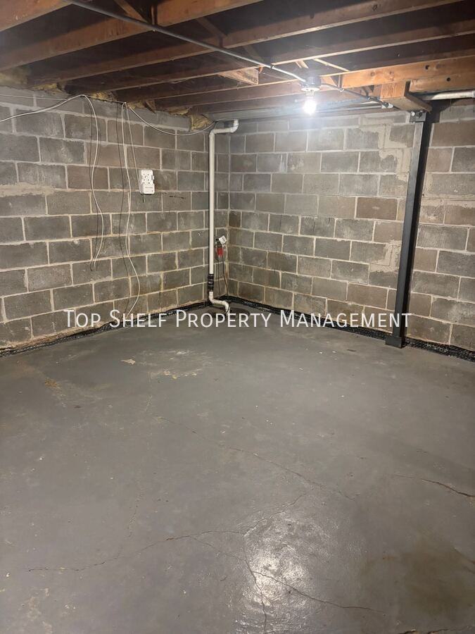 7505 Sw 12th St - Photo 4 of 18