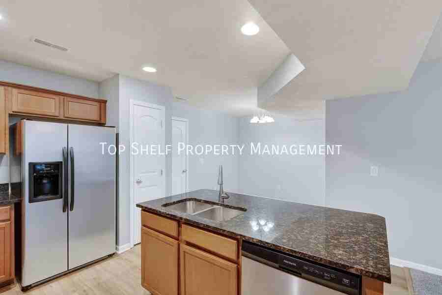 9125 Greenspire Dr #114 - Photo 7 of 35