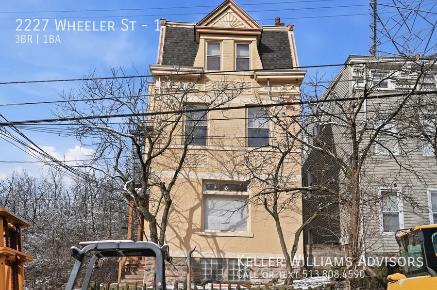2227 Wheeler St #1 - Photo 4 of 32
