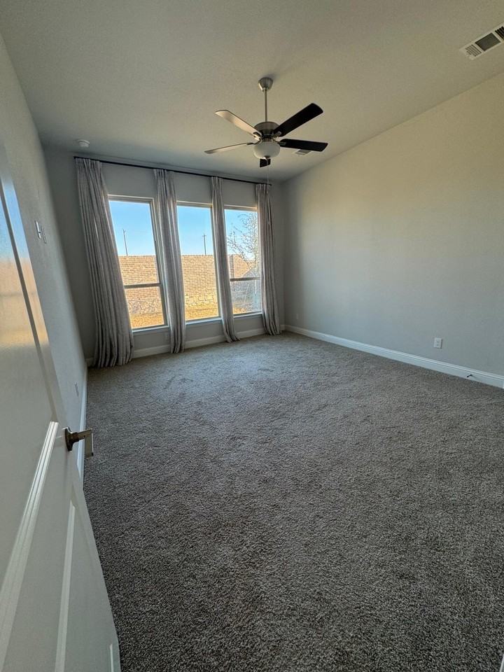4112 Dunlap Dr #NA - Photo 3 of 12