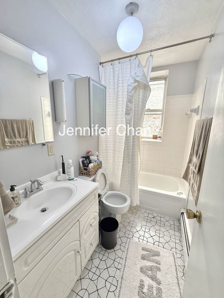 210 Chestnut Hill Ave #5 - Photo 7 of 12