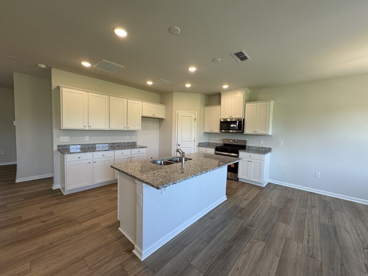 721 Branthurst Dr. #NA - Photo 3 of 16
