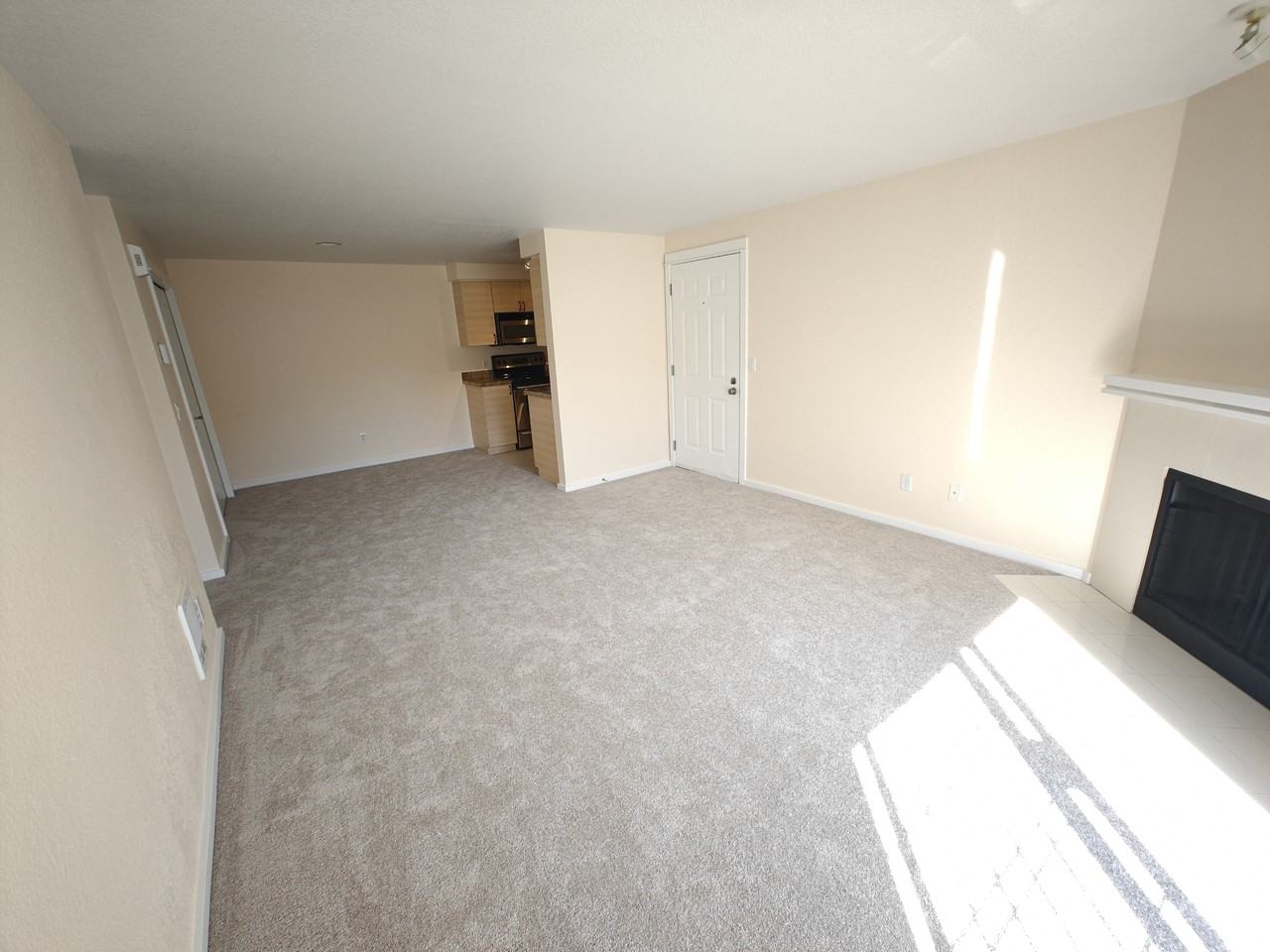 916 3rd Ave #A301 - Photo 2 of 21