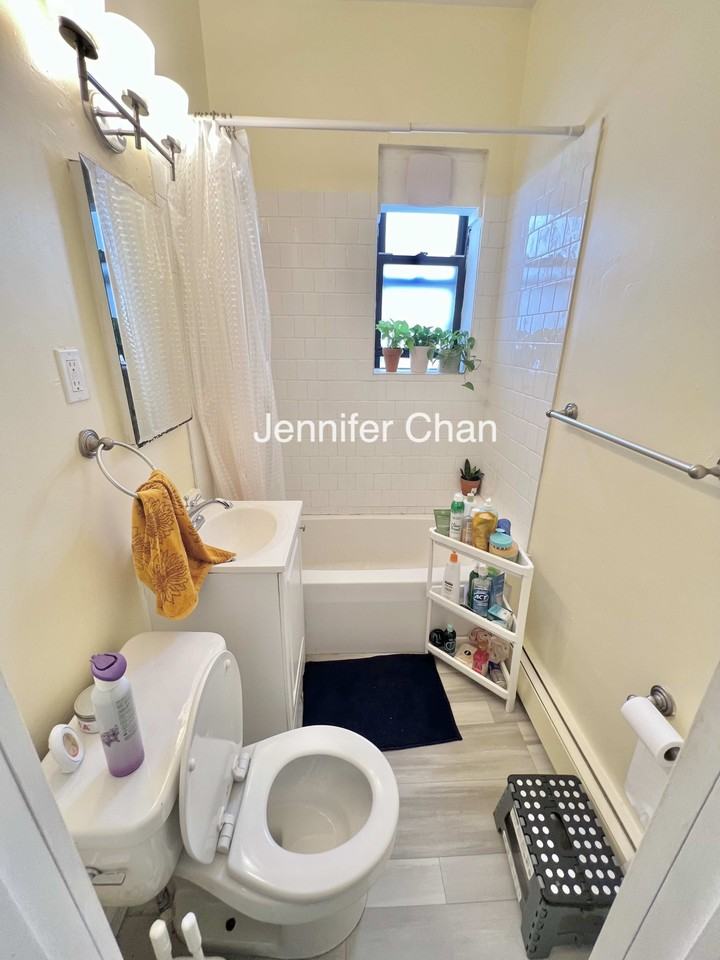 15 Park Vale Ave #10 - Photo 7 of 11