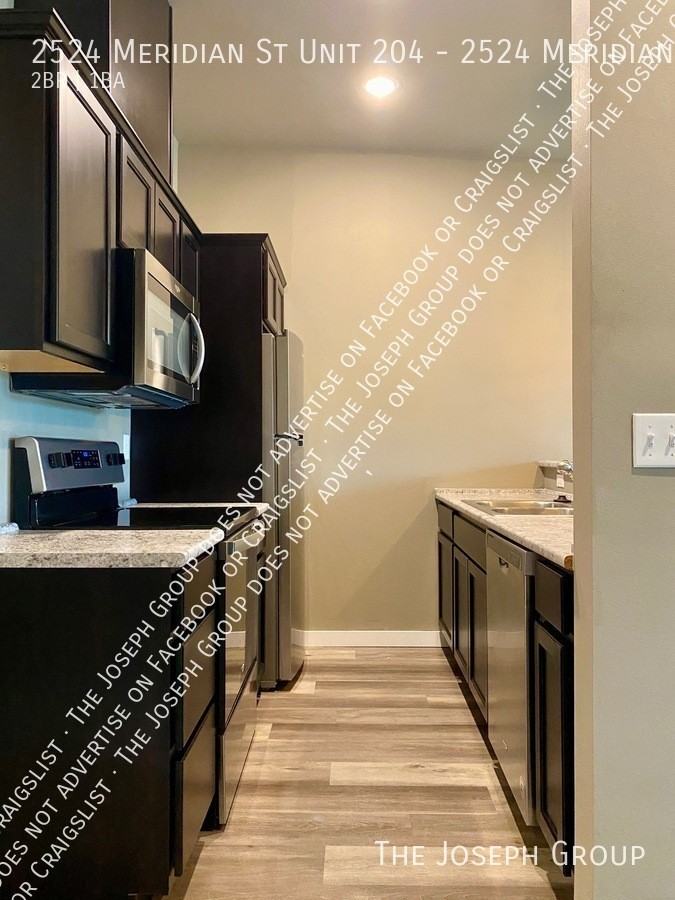 2524 Meridian St Unit 204 - Photo 3 of 15