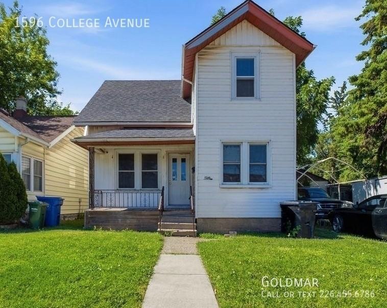 1596 College Ave