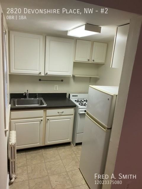 2820 Devonshire Pl Nw #2 - Photo 4 of 9