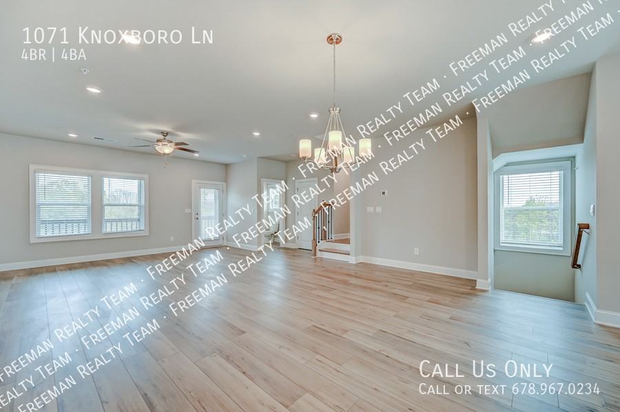 1071 Knoxboro Ln - Photo 2 of 25