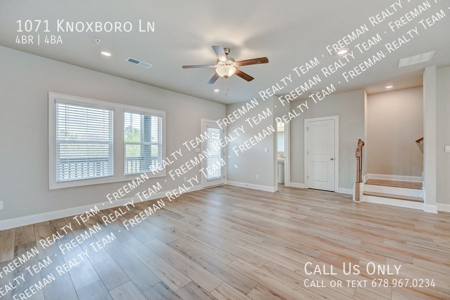 1071 Knoxboro Ln - Photo 4 of 25