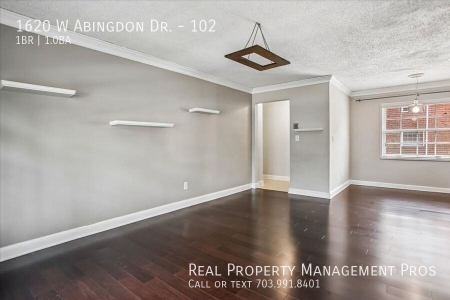 1620 W Abingdon Dr #102 - Photo 6 of 25