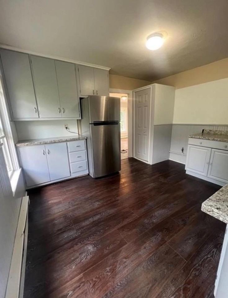 9 Raynes Ct