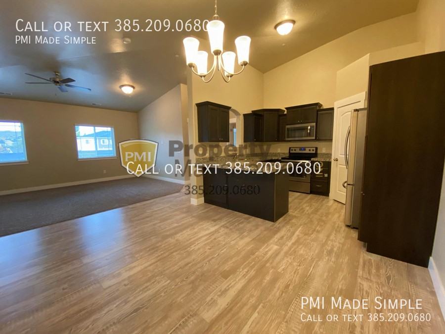 253 W Ridge Rd - Photo 2 of 14
