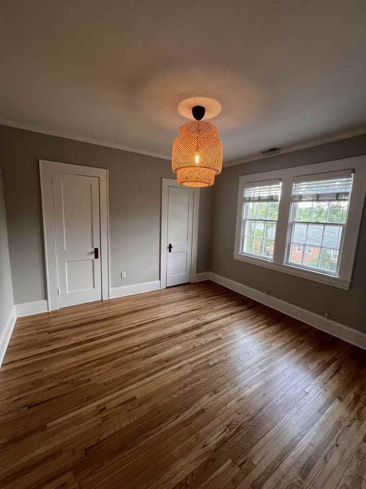 124 N Laurel Ave #3 - Photo 7 of 15