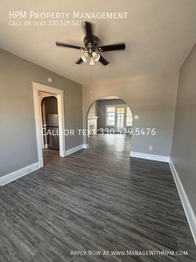 18251 Detroit Ave #8 - Photo 2 of 9
